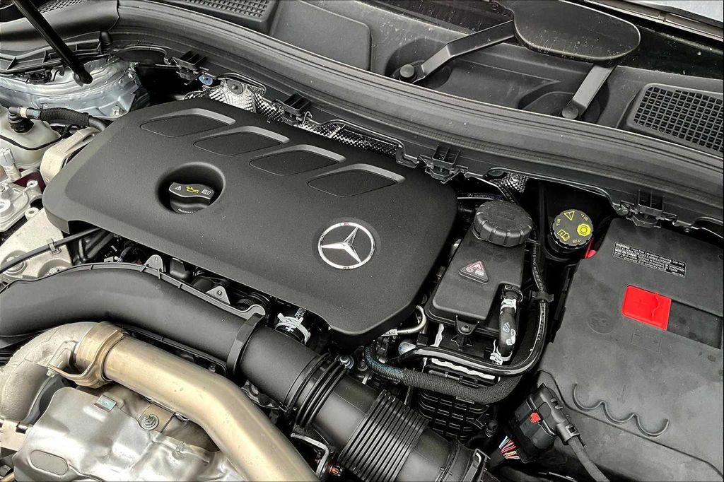 new 2026 Mercedes-Benz GLA 250 car, priced at $48,185