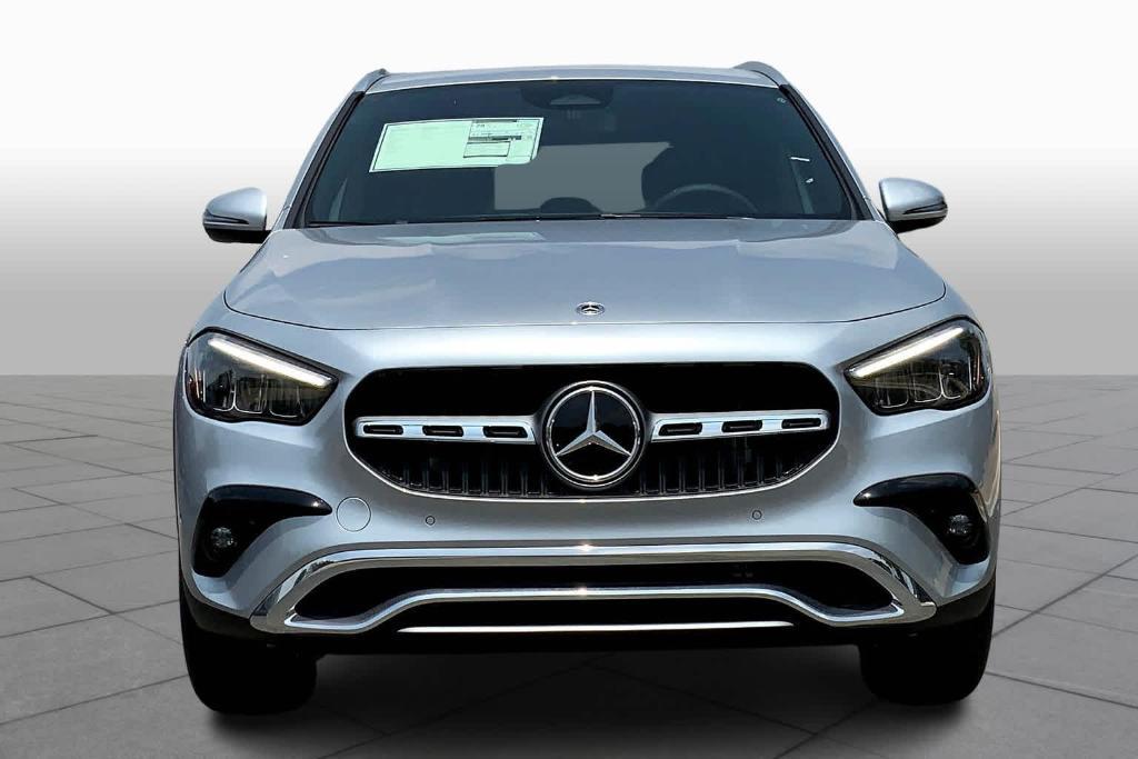 new 2024 Mercedes-Benz GLA 250 car, priced at $44,285