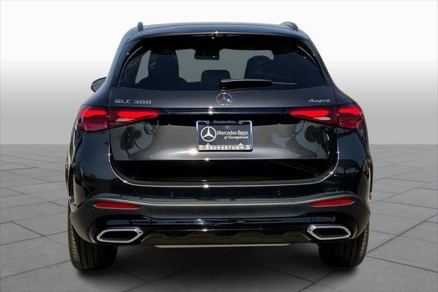 new 2025 Mercedes-Benz GLC 300 car, priced at $61,115