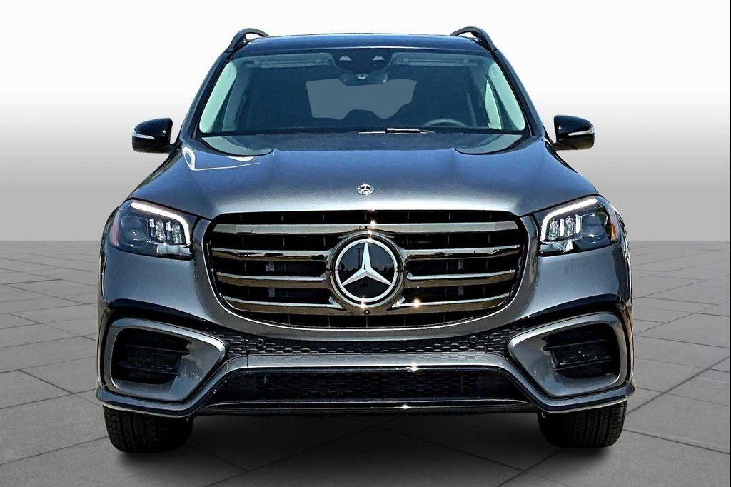 new 2026 Mercedes-Benz GLS 450 car, priced at $101,035