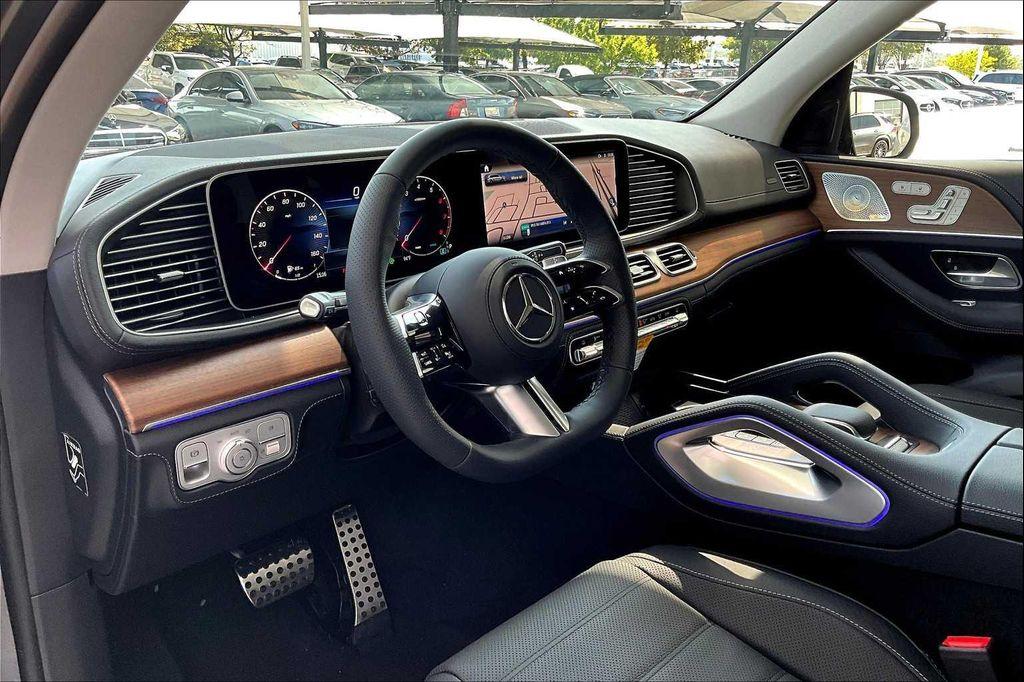 new 2026 Mercedes-Benz GLS 450 car, priced at $101,035
