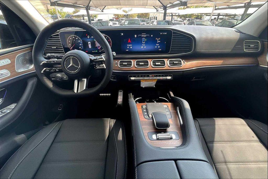 new 2026 Mercedes-Benz GLS 450 car, priced at $101,035
