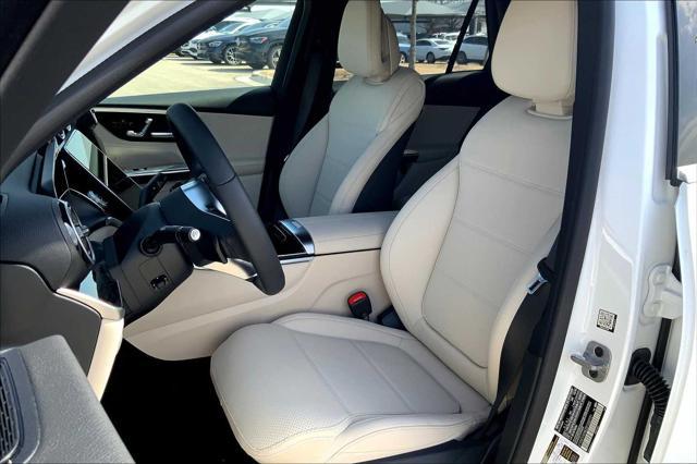 new 2025 Mercedes-Benz GLC 300 car, priced at $53,035