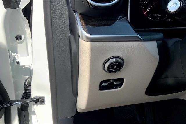 new 2025 Mercedes-Benz GLC 300 car, priced at $53,035