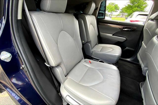 used 2023 Toyota Highlander car, priced at $39,988