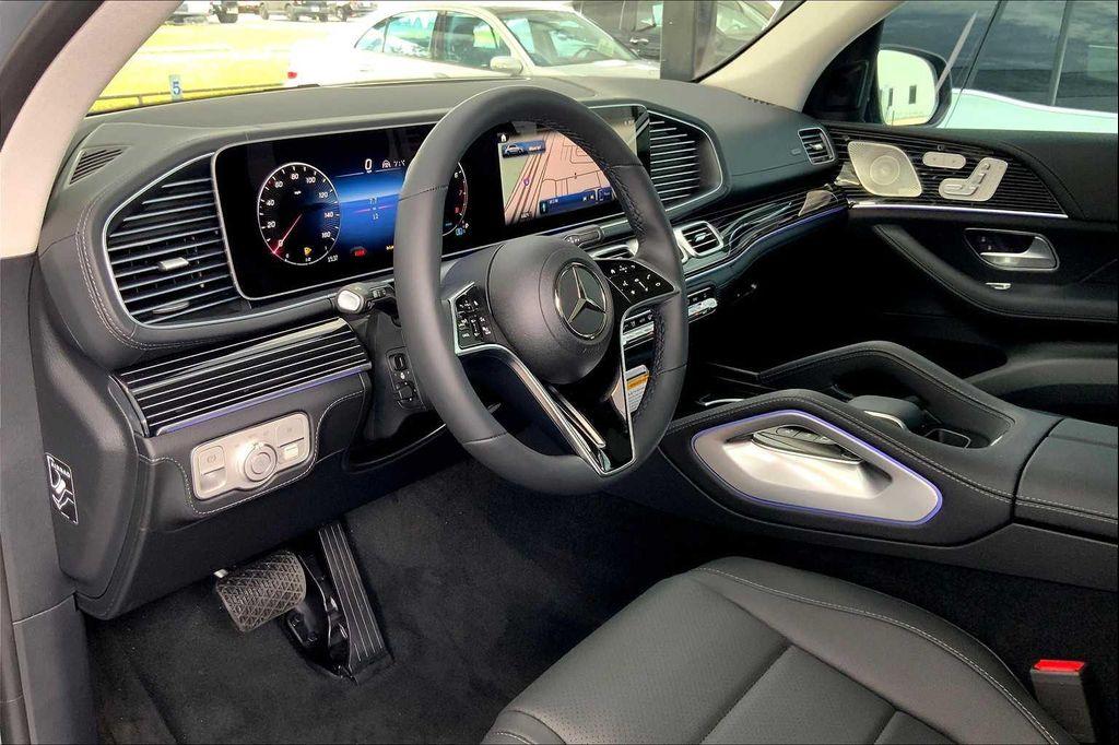 new 2025 Mercedes-Benz GLE 350 car, priced at $77,665