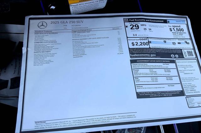 new 2025 Mercedes-Benz GLA 250 car, priced at $51,605