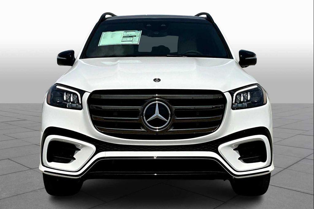 new 2026 Mercedes-Benz GLS 580 car, priced at $122,570