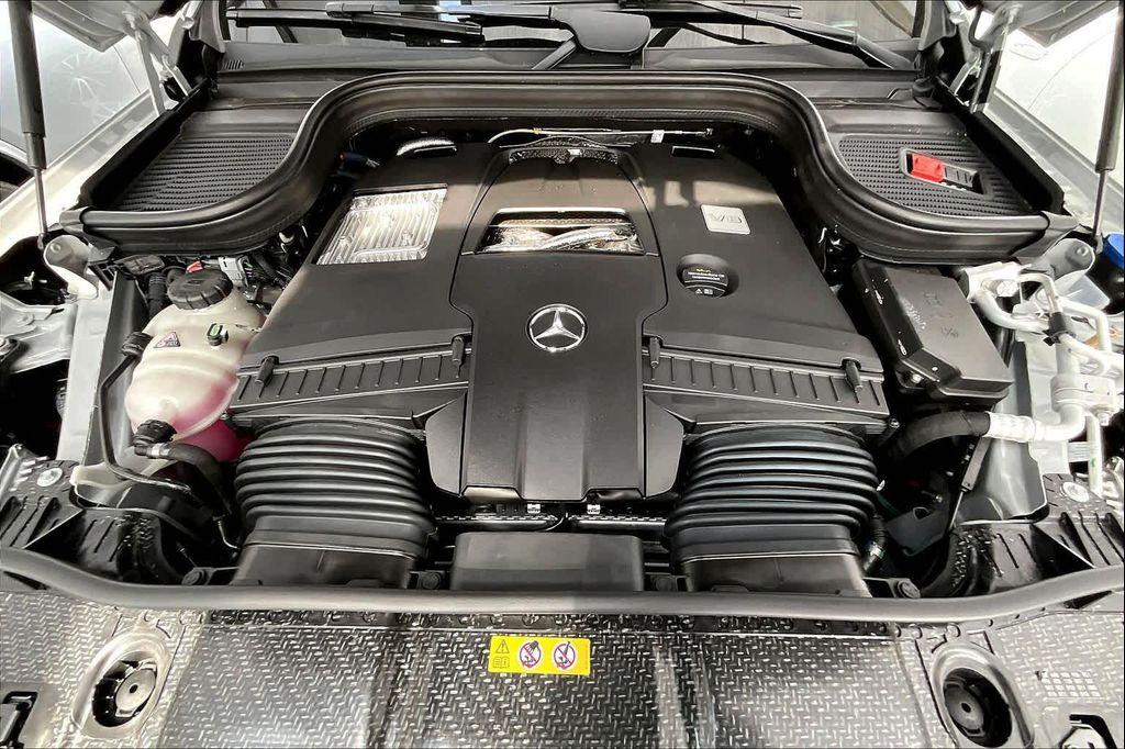 new 2026 Mercedes-Benz GLS 580 car, priced at $125,545