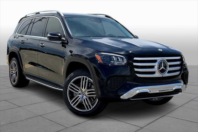 new 2025 Mercedes-Benz GLS 450 car, priced at $99,655