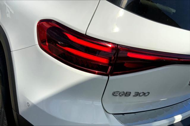 new 2024 Mercedes-Benz EQB 300 car, priced at $62,325