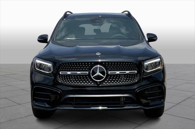 new 2024 Mercedes-Benz GLB 250 car, priced at $49,100