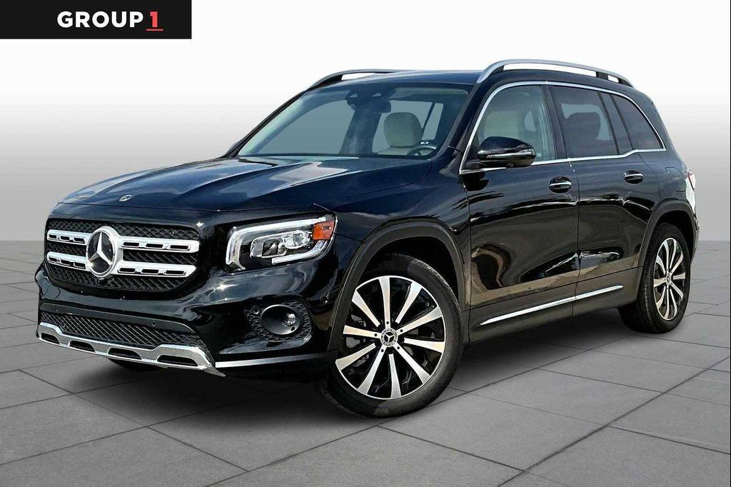 used 2023 Mercedes-Benz GLB 250 car, priced at $34,486