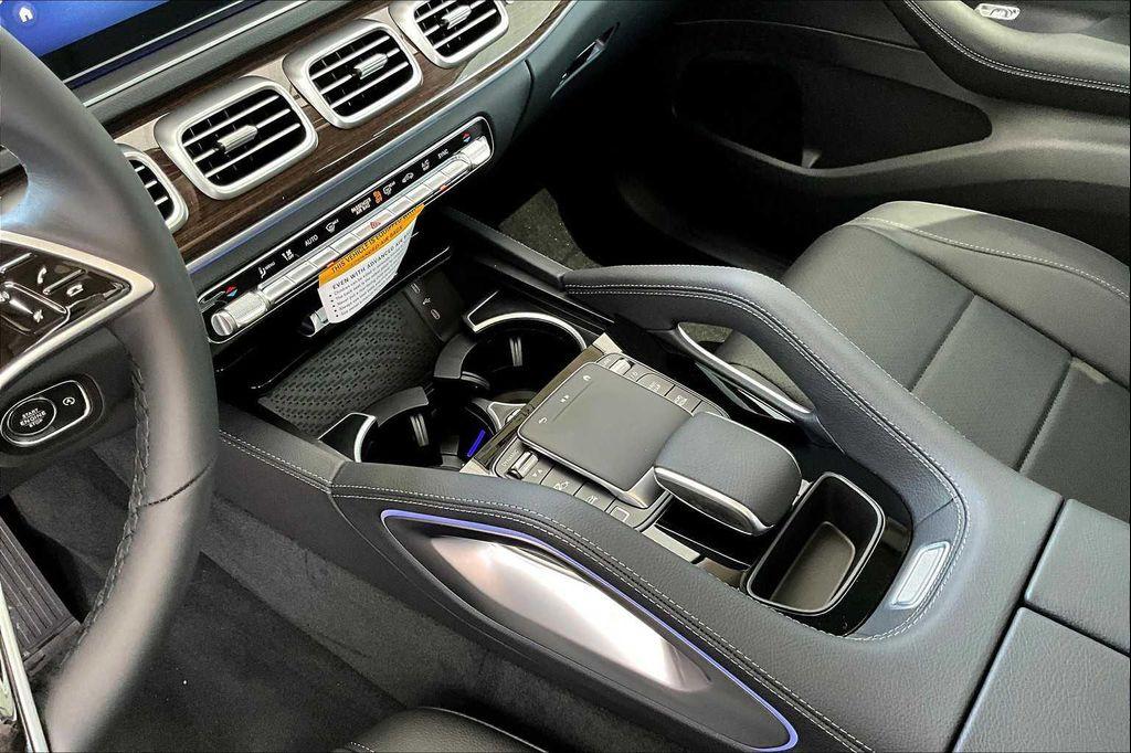 new 2026 Mercedes-Benz GLE 450 car, priced at $78,385