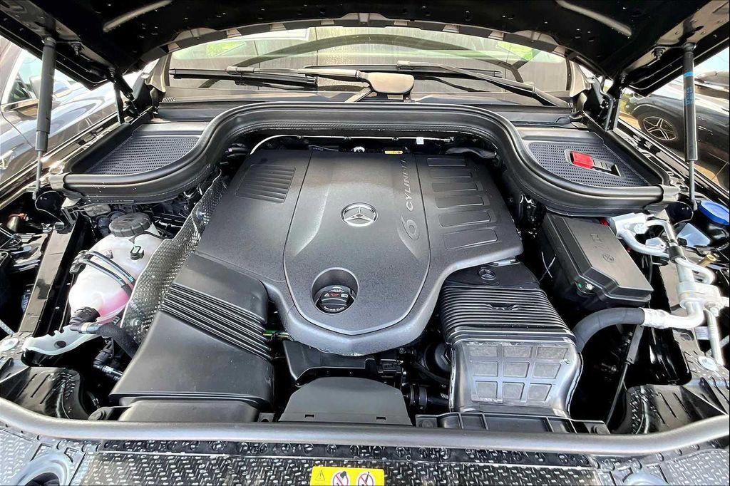 new 2026 Mercedes-Benz GLE 450 car, priced at $78,385
