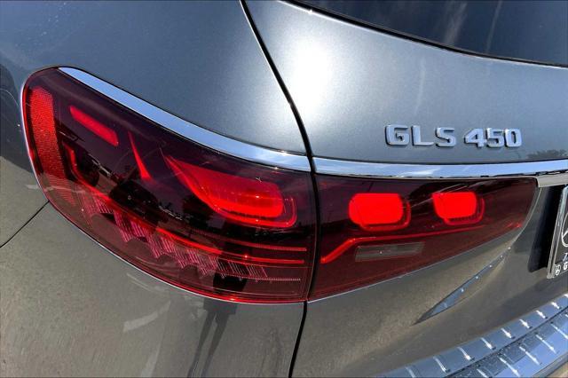 new 2025 Mercedes-Benz GLS 450 car, priced at $103,545