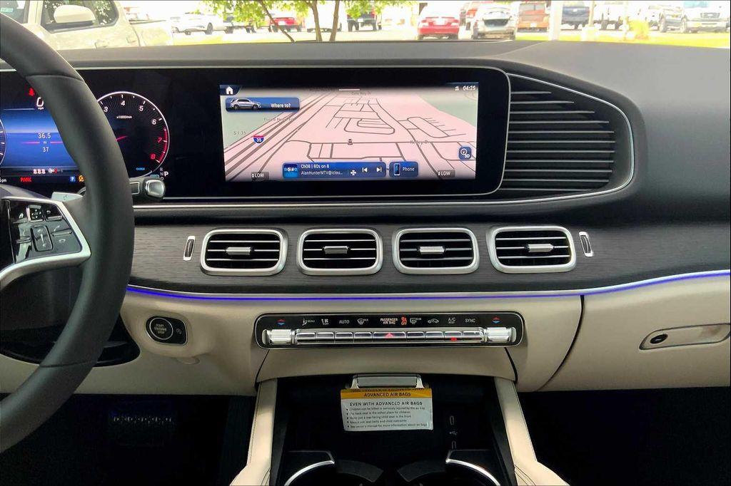 new 2025 Mercedes-Benz GLE 450 car, priced at $77,025