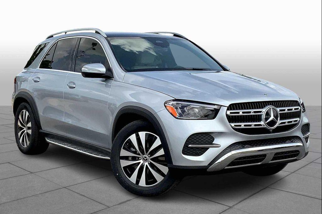 new 2025 Mercedes-Benz GLE 450 car, priced at $77,025