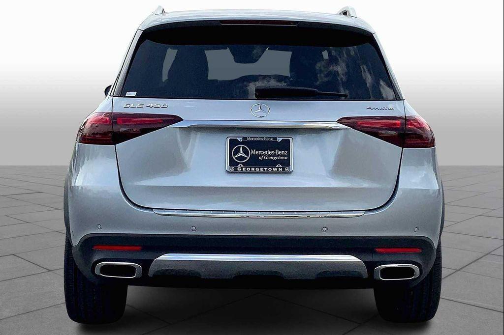 new 2025 Mercedes-Benz GLE 450 car, priced at $77,025