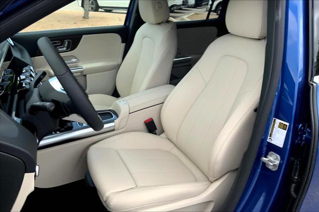 new 2025 Mercedes-Benz GLA 250 car, priced at $51,390