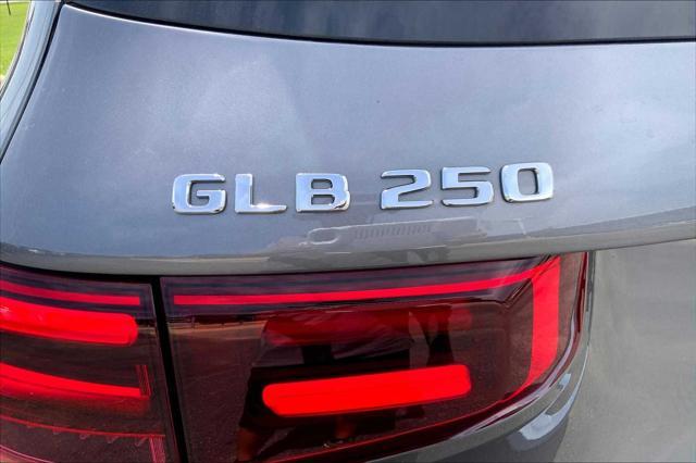new 2025 Mercedes-Benz GLB 250 car, priced at $50,870