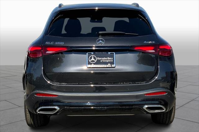 new 2024 Mercedes-Benz GLC 300 car, priced at $58,785