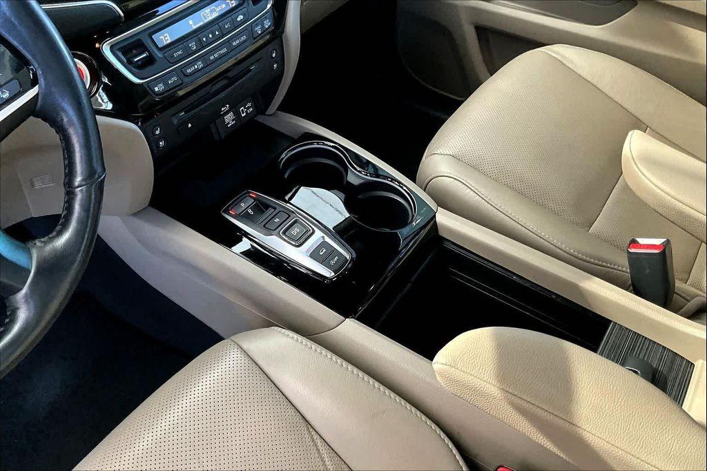 used 2019 Honda Pilot car, priced at $25,563