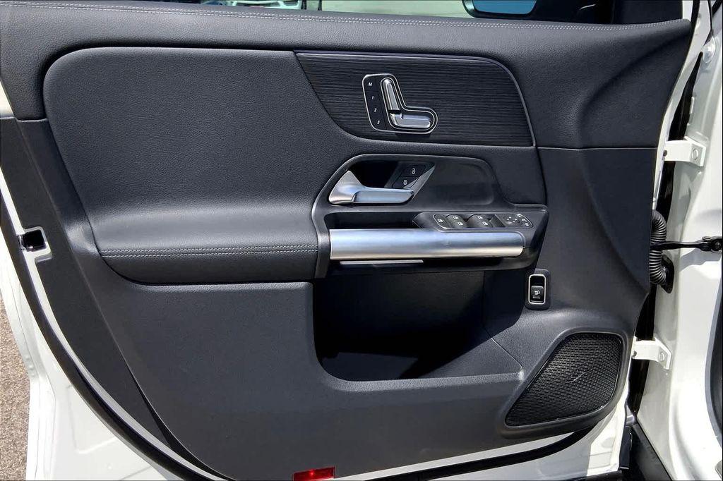used 2025 Mercedes-Benz GLA 250 car, priced at $38,359