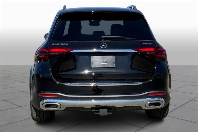 new 2025 Mercedes-Benz GLE 580 car, priced at $96,010