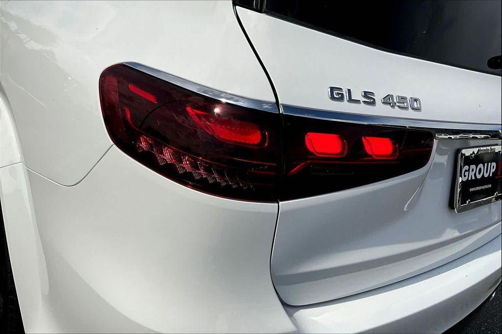 new 2026 Mercedes-Benz GLS 450 car, priced at $100,875
