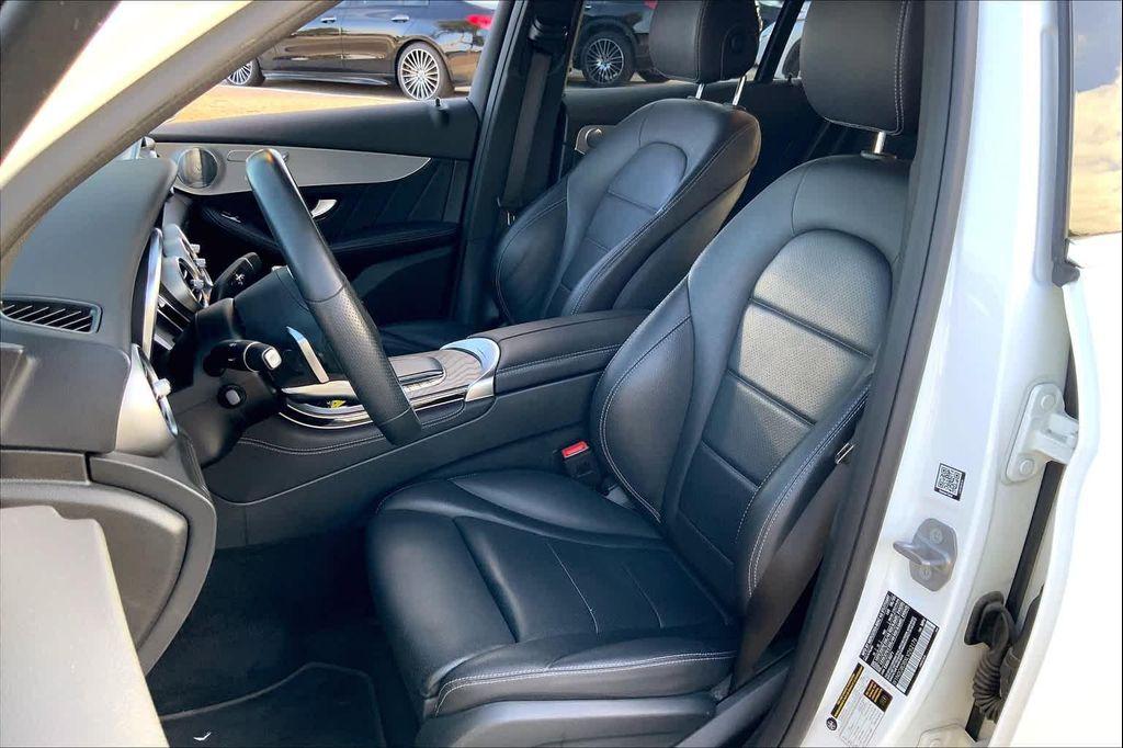 used 2020 Mercedes-Benz GLC 300 car, priced at $23,987