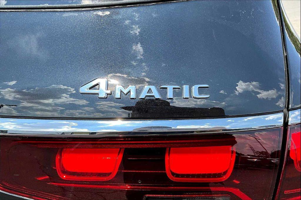 new 2026 Mercedes-Benz GLS 450 car, priced at $104,715