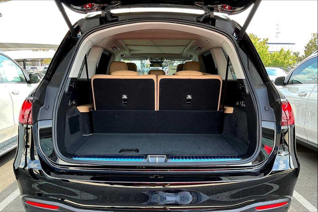 new 2026 Mercedes-Benz GLS 450 car, priced at $104,715