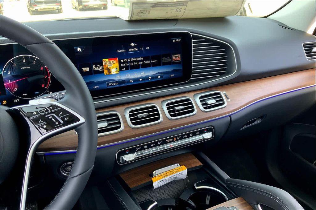 new 2025 Mercedes-Benz GLE 350 car, priced at $67,365