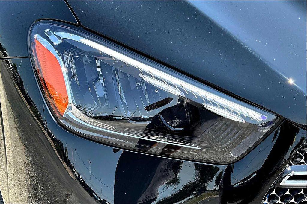 new 2026 Mercedes-Benz GLE 450 car, priced at $78,385