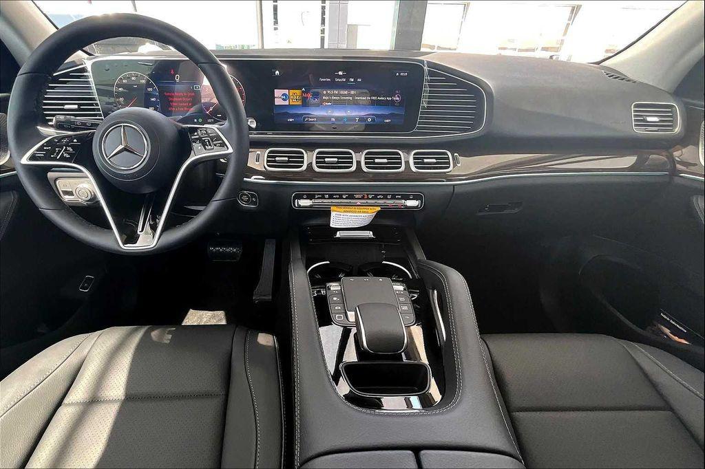 new 2026 Mercedes-Benz GLE 450 car, priced at $78,385