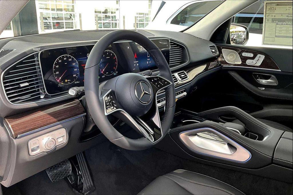 new 2026 Mercedes-Benz GLE 450 car, priced at $78,385