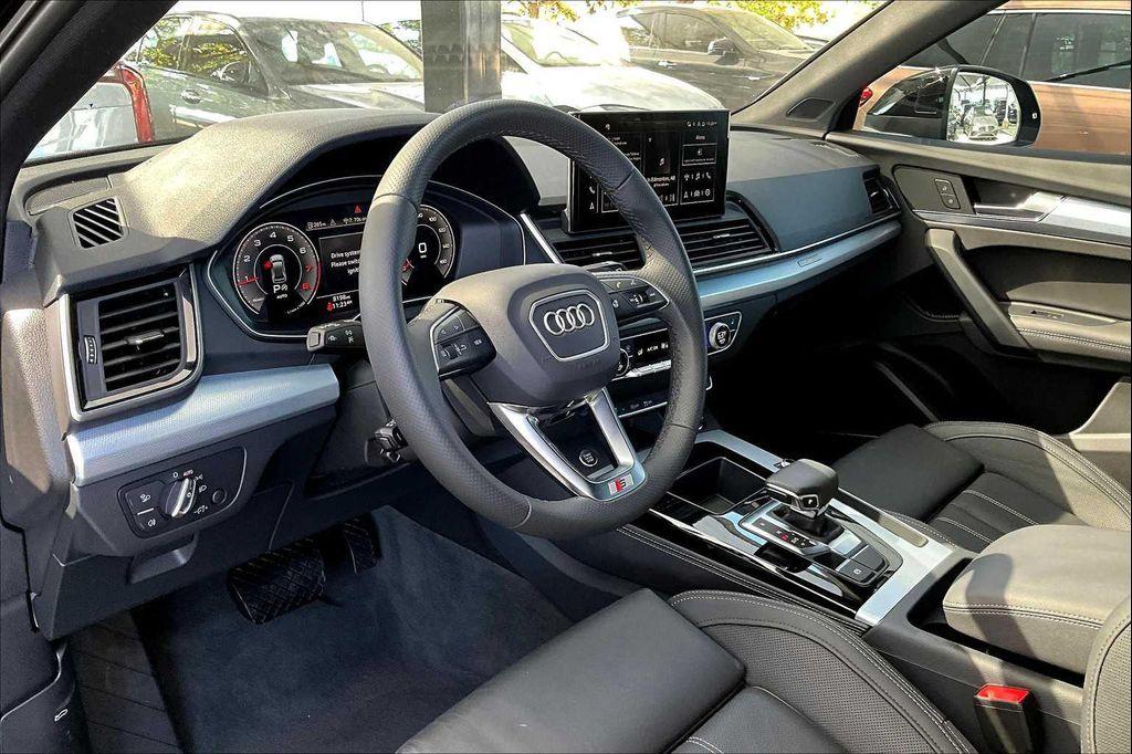 used 2024 Audi Q5 car, priced at $40,367