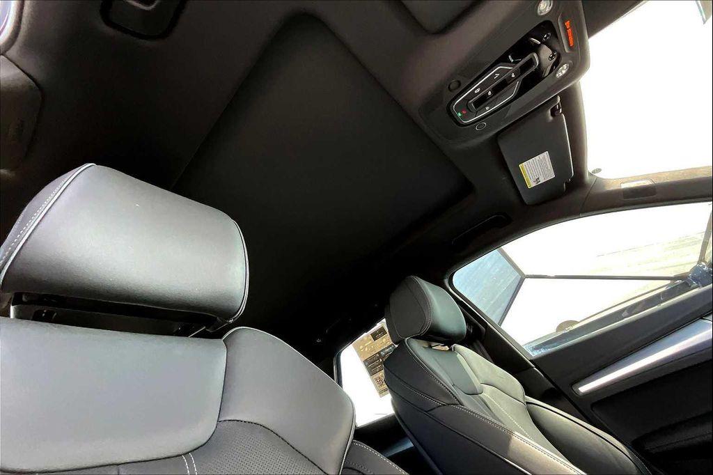used 2024 Audi Q5 car, priced at $40,367