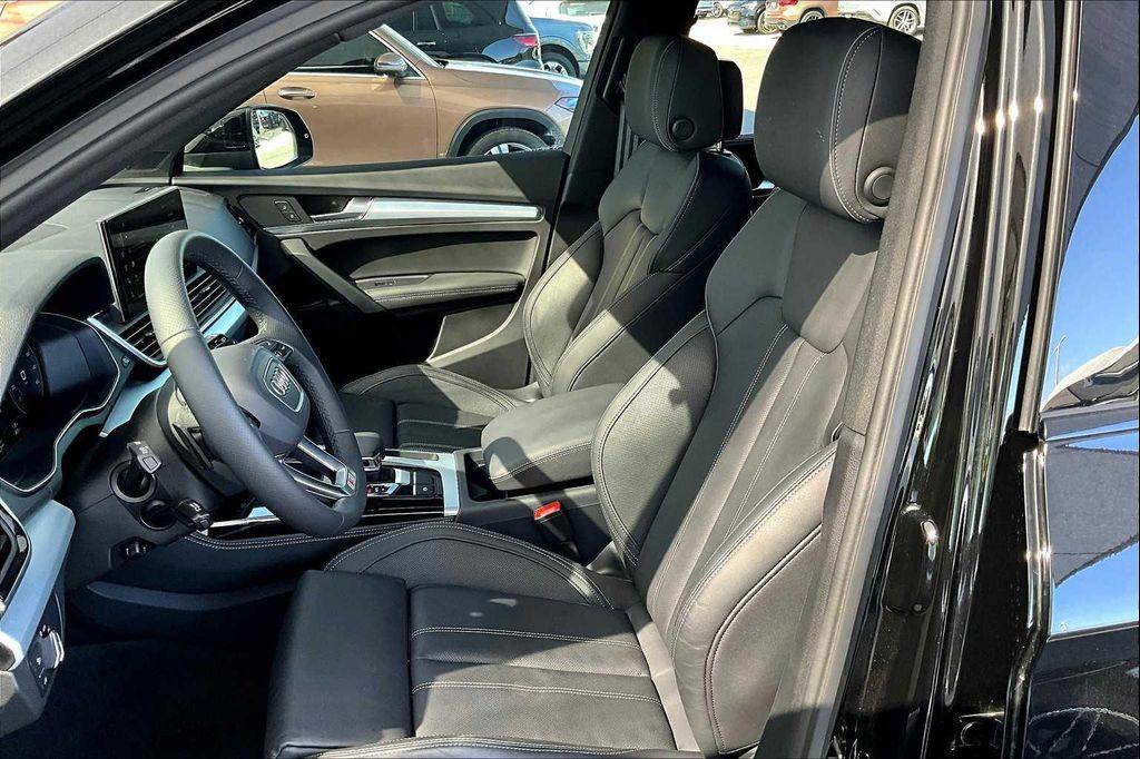 used 2024 Audi Q5 car, priced at $40,367