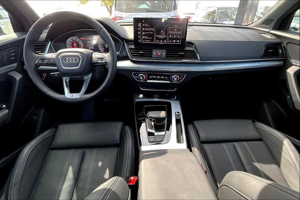 used 2024 Audi Q5 car, priced at $40,367