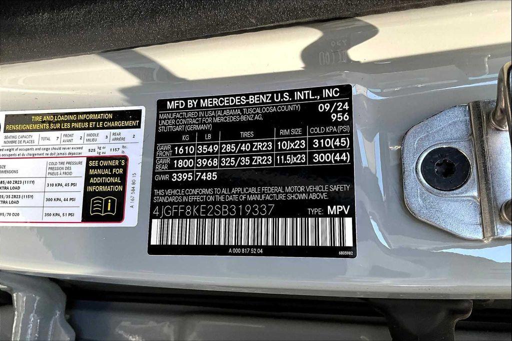 new 2025 Mercedes-Benz AMG GLS 63 car, priced at $162,905