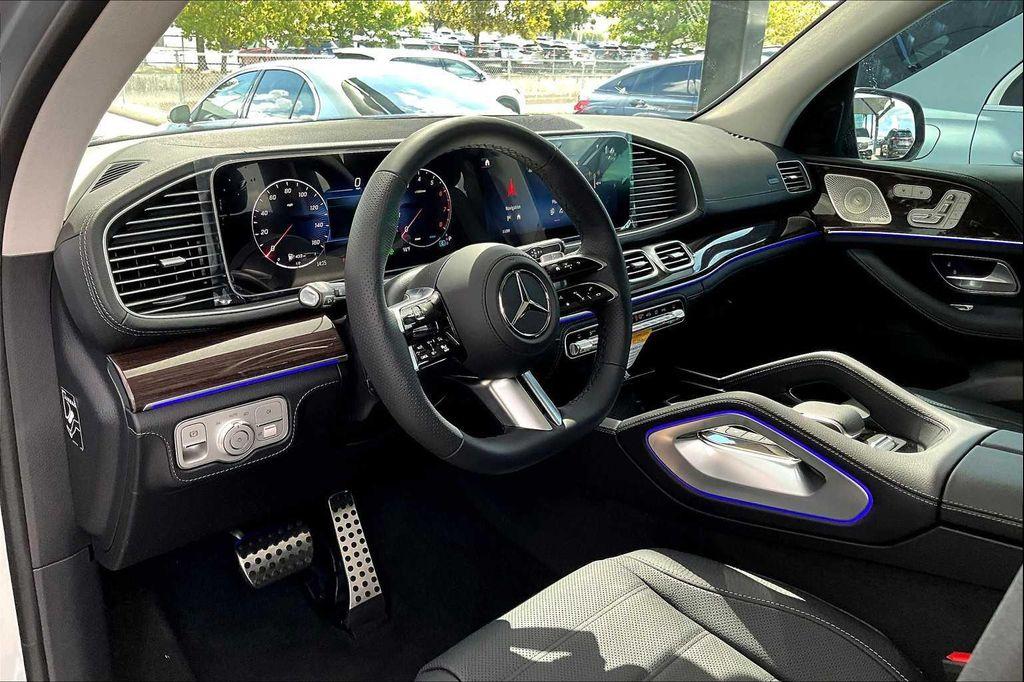 new 2026 Mercedes-Benz GLS 450 car, priced at $100,675
