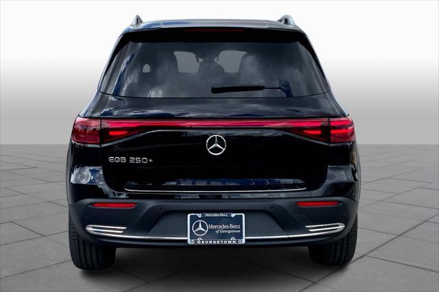 new 2024 Mercedes-Benz EQB 250 car, priced at $57,125