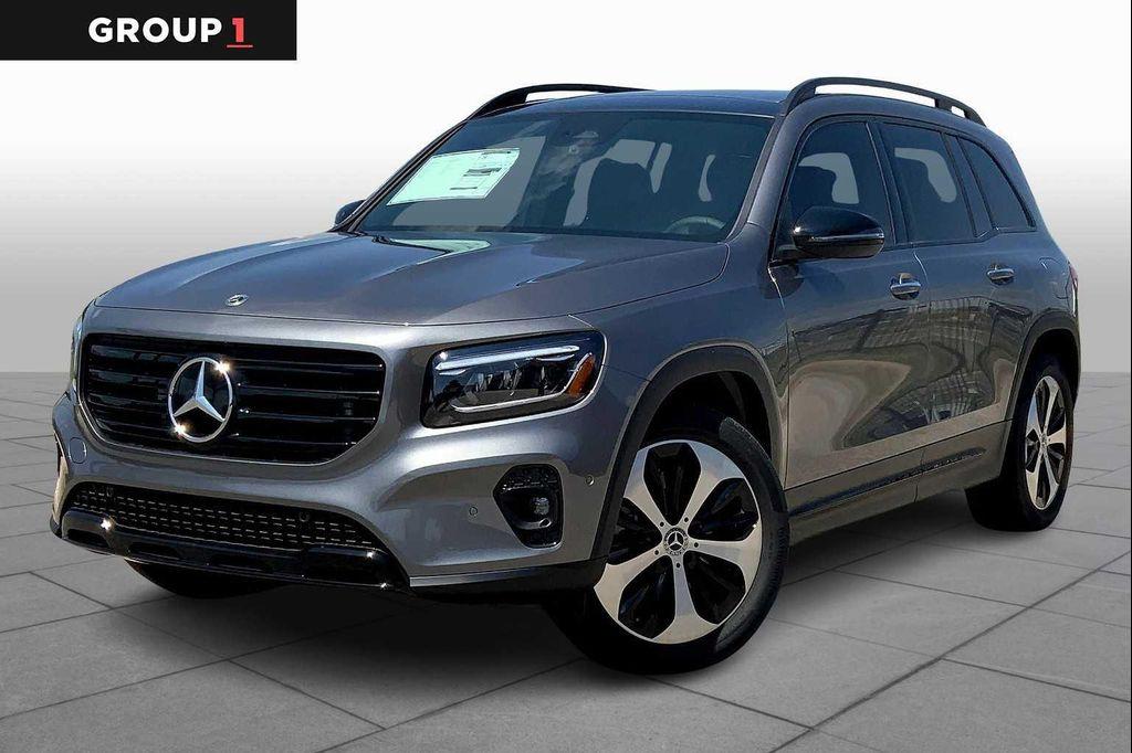 new 2025 Mercedes-Benz GLB 250 car, priced at $54,020