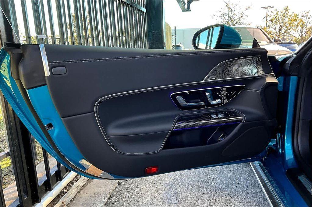 new 2026 Mercedes-Benz AMG SL 55 car, priced at $167,980