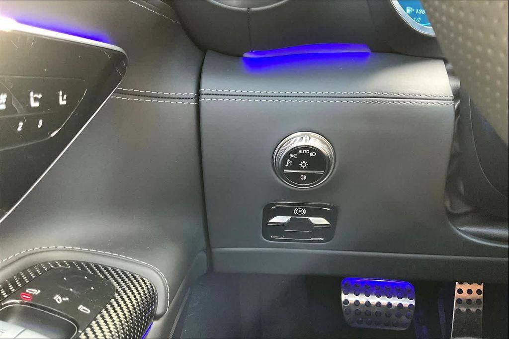 new 2026 Mercedes-Benz AMG SL 55 car, priced at $167,980