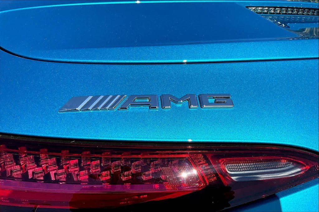 new 2026 Mercedes-Benz AMG SL 55 car, priced at $167,980