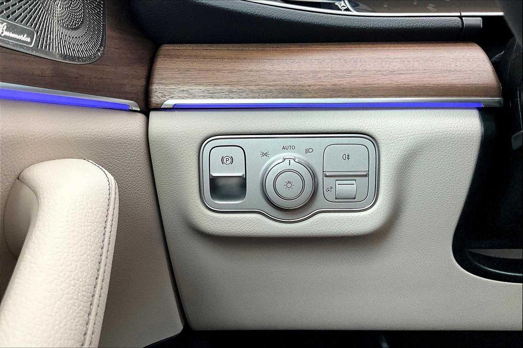 new 2026 Mercedes-Benz GLE 450 car, priced at $78,595