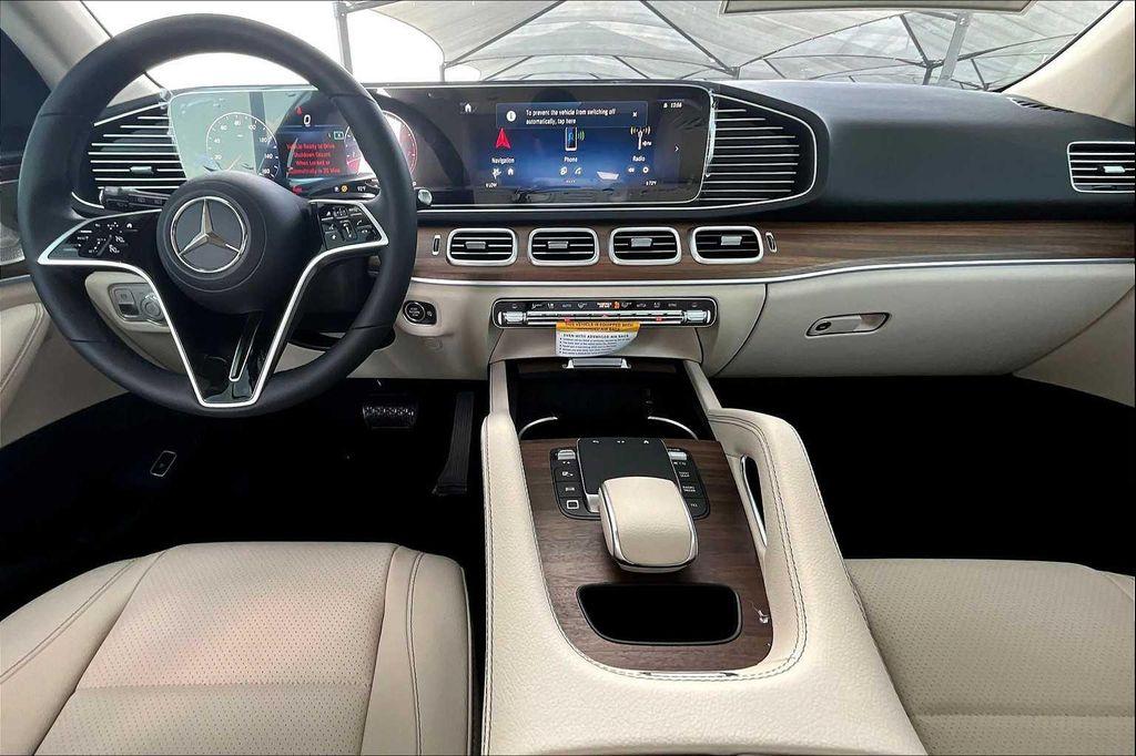 new 2026 Mercedes-Benz GLE 450 car, priced at $78,595